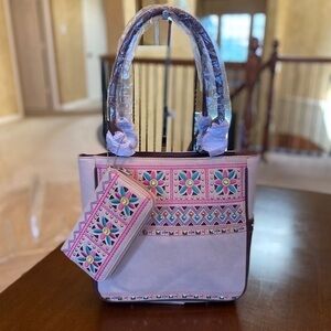 Montana west American bling embroidery tote+wallet